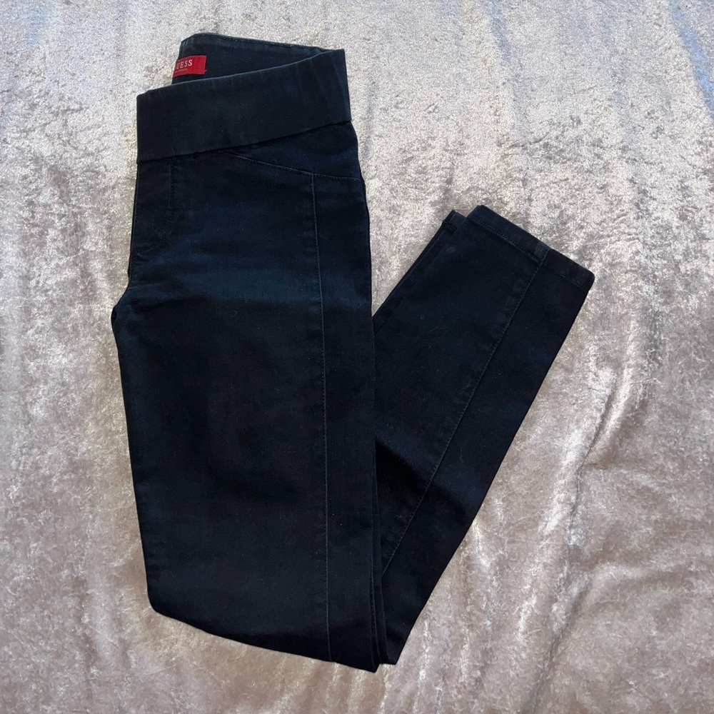 GUESS Black Skinny Jeans | Size 0